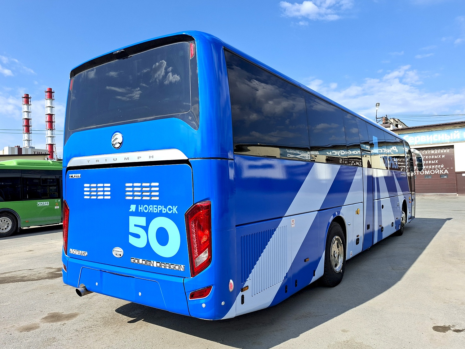 Автобус Golden Dragon XML6122J MAXIM