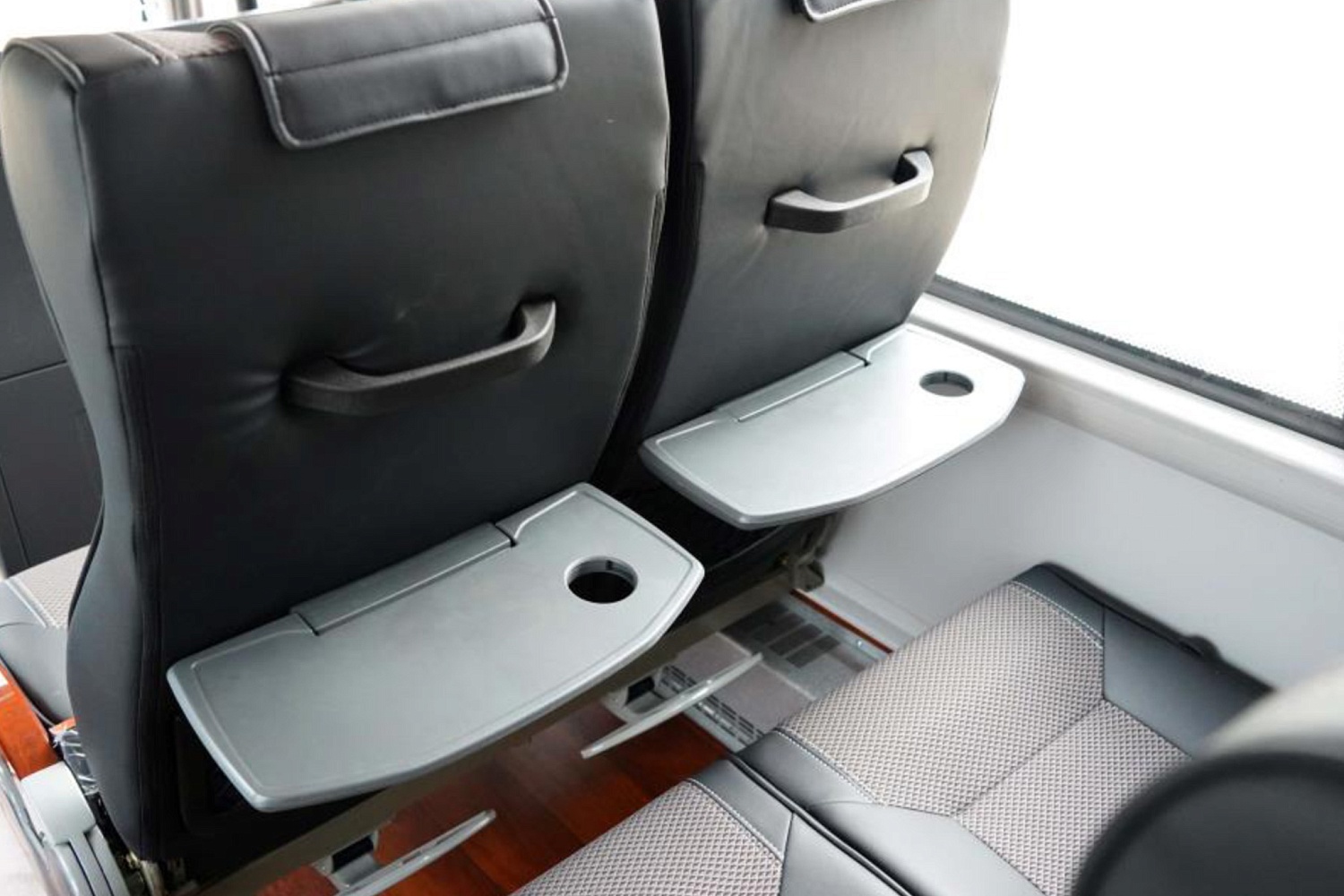 Автобус SOLLERS SA6 (12)